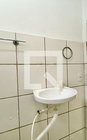 Studio para alugar com 25m², 1 quarto e 1 vaga Studio para alugar com 25m², 1 quarto e 1 vagaBanheiro