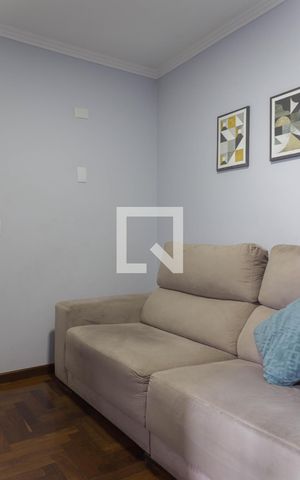 Casa à venda com 236m², 4 quartos e 2 vagas Casa à venda com 236m², 4 quartos e 2 vagasQuarto 3