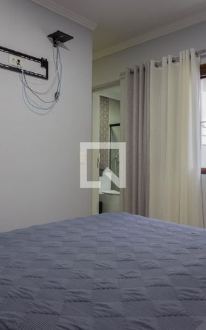 Casa à venda com 236m², 4 quartos e 2 vagas Casa à venda com 236m², 4 quartos e 2 vagasSuite 1