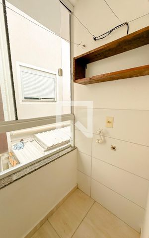 Apartamento para alugar com 65m², 2 quartos e 1 vagaÁrea de Serviço
