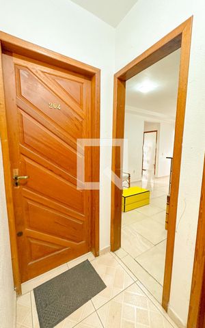 Apartamento para alugar com 65m², 2 quartos e 1 vagaHall social