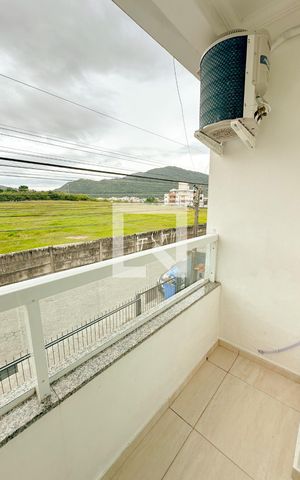 Apartamento para alugar com 65m², 2 quartos e 1 vagaVaranda
