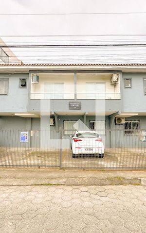 Apartamento para alugar com 65m², 2 quartos e 1 vagaFachada