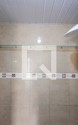 Apartamento para alugar com 65m², 2 quartos e 2 vagas Apartamento para alugar com 65m², 2 quartos e 2 vagasBanheiro da Suíte