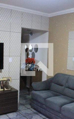 Casa à venda com 145m², 3 quartos e 2 vagasSala