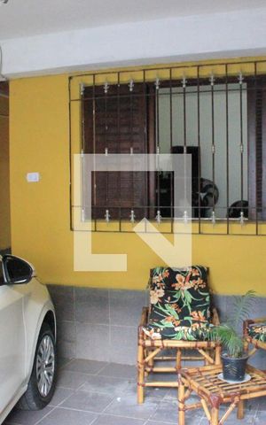 Casa à venda com 145m², 3 quartos e 2 vagasGaragem