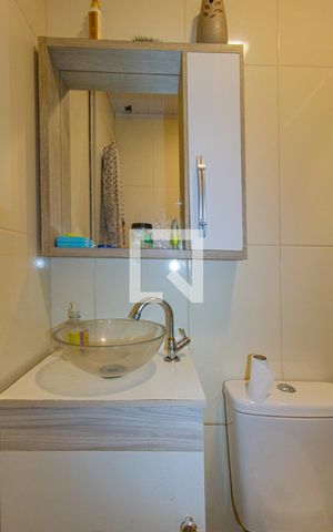 Casa à venda com 79m², 2 quartos e 1 vaga Casa à venda com 79m², 2 quartos e 1 vagaBanheiro - torneira