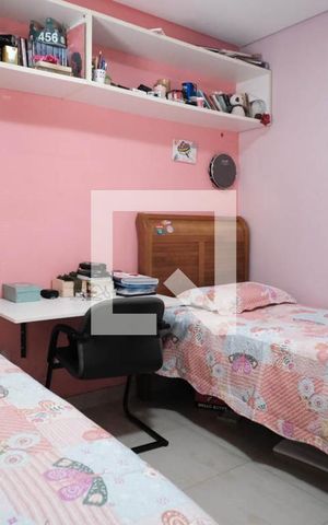 Casa à venda com 200m², 3 quartos e 3 vagasQuarto 2