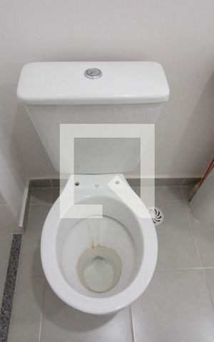 Apartamento para alugar com 37m², 2 quartos e 1 vaga Apartamento para alugar com 37m², 2 quartos e 1 vagaBanheiro