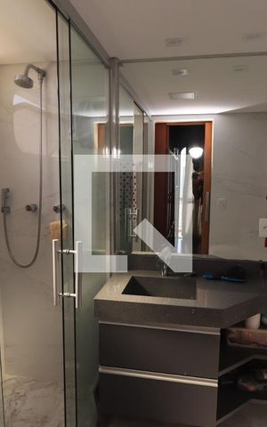 Apartamento à venda com 150m², 4 quartos e 3 vagasBanheiro da Suíte 3