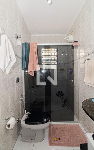 Casa à venda com 144m², 4 quartos e 1 vaga Casa à venda com 144m², 4 quartos e 1 vagaBanheiro do Quarto