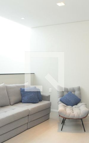 Casa de condomínio para alugar com 208m², 3 quartos e 2 vagasEscritório