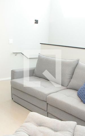 Casa de condomínio para alugar com 208m², 3 quartos e 2 vagasEscritório