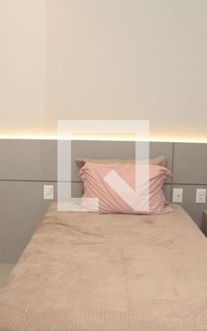 Casa de condomínio para alugar com 208m², 3 quartos e 2 vagasquarto 02
