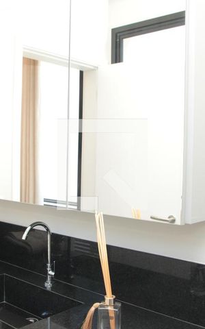 Casa de condomínio para alugar com 208m², 3 quartos e 2 vagasbanheiro da suite