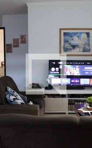 Casa à venda com 250m², 3 quartos e 2 vagasSala