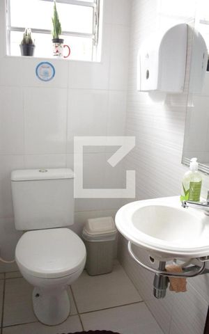 Casa à venda com 250m², 3 quartos e 2 vagasBanheiro