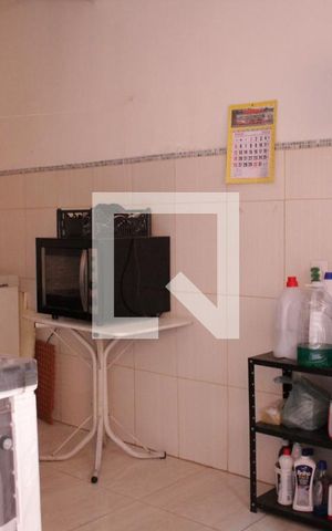 Casa à venda com 250m², 3 quartos e 2 vagasÁrea de Serviço