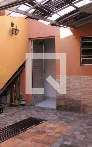 Casa à venda com 250m², 3 quartos e 2 vagasÁrea externa