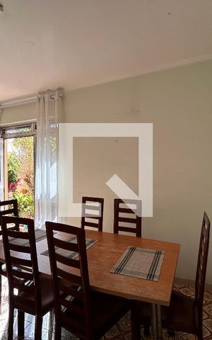 Casa para alugar com 285m², 6 quartos e 4 vagas Casa para alugar com 285m², 6 quartos e 4 vagasSala de Jantar