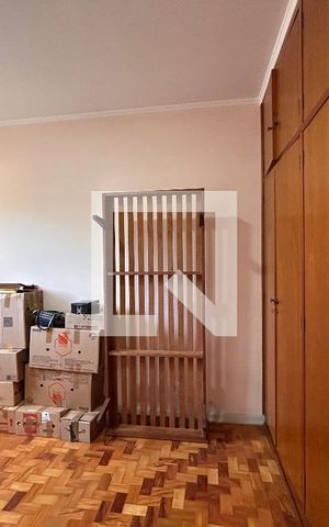 Casa para alugar com 285m², 6 quartos e 4 vagas Casa para alugar com 285m², 6 quartos e 4 vagasQuarto 2