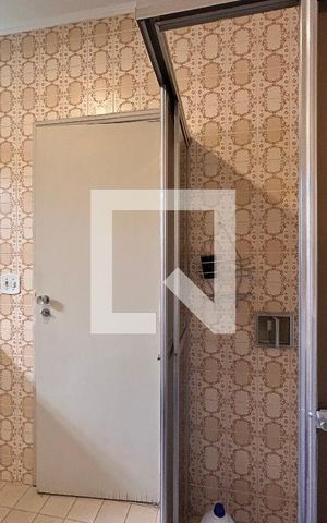 Casa para alugar com 285m², 6 quartos e 4 vagas Casa para alugar com 285m², 6 quartos e 4 vagasBanheiro Social