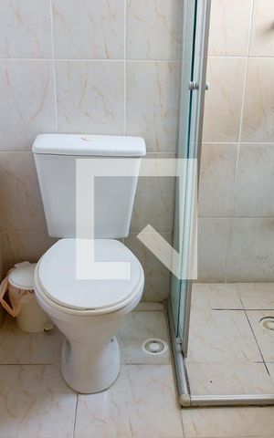 Apartamento para alugar com 56m², 2 quartos e 1 vaga Apartamento para alugar com 56m², 2 quartos e 1 vagaBanheiro