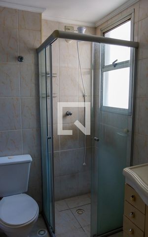 Apartamento para alugar com 56m², 2 quartos e 1 vaga Apartamento para alugar com 56m², 2 quartos e 1 vagaBanheiro