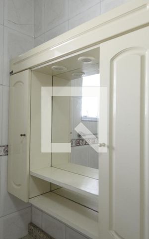 Apartamento à venda com 180m², 3 quartos e 2 vagasBanheiro