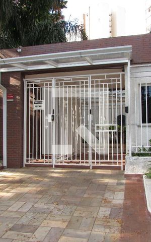 Apartamento à venda com 63m², 2 quartos e 1 vagaFachada