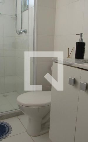 Apartamento à venda com 63m², 2 quartos e 1 vagaBanheiro 2