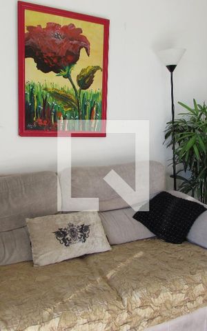 Apartamento à venda com 63m², 2 quartos e 1 vagaSala