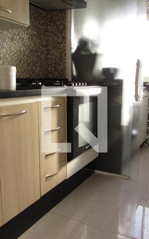 Apartamento à venda com 63m², 2 quartos e 1 vagaCozinha