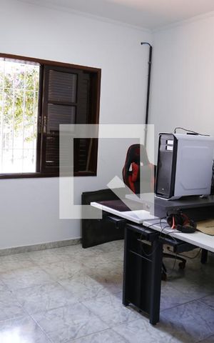 Casa à venda com 207m², 2 quartos e 5 vagasQuarto 1