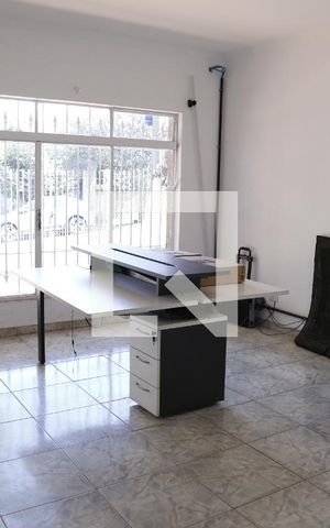 Casa à venda com 207m², 2 quartos e 5 vagasSala