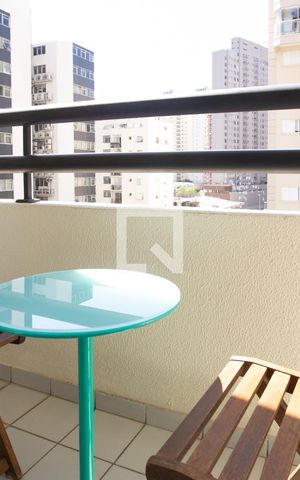 Apartamento para alugar com 59m², 2 quartos e 1 vaga Apartamento para alugar com 59m², 2 quartos e 1 vagaVaranda