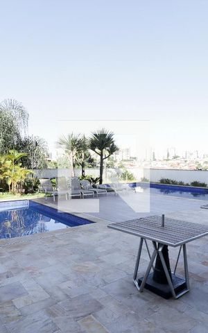 Apartamento para alugar com 75m², 2 quartos e 1 vagaPiscina