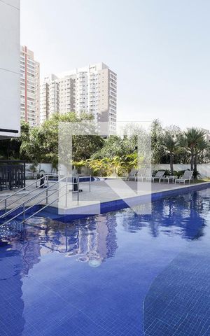 Apartamento para alugar com 75m², 2 quartos e 1 vagaPiscina