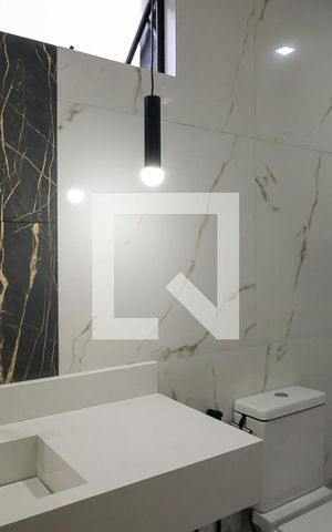 Casa à venda com 180m², 3 quartos e 5 vagasBanheiro da suíte