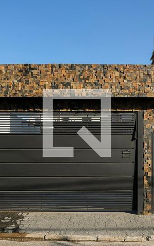 Casa à venda com 180m², 3 quartos e 5 vagasFachada
