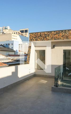 Casa à venda com 180m², 3 quartos e 5 vagasVaranda