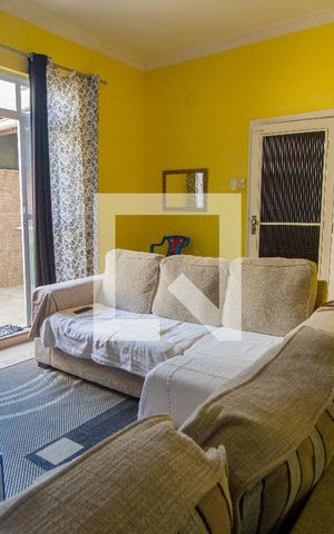 Apartamento à venda com 64m², 2 quartos e sem vaga Apartamento à venda com 64m², 2 quartos e sem vagaSala