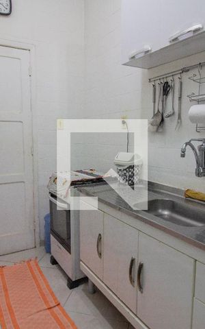 Apartamento à venda com 64m², 2 quartos e sem vaga Apartamento à venda com 64m², 2 quartos e sem vagaCozinha