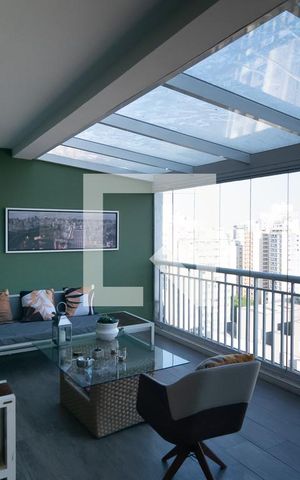 Apartamento à venda com 89m², 2 quartos e 1 vaga Apartamento à venda com 89m², 2 quartos e 1 vagaVaranda