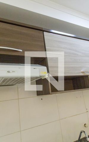 Apartamento para alugar com 68m², 2 quartos e 1 vaga Apartamento para alugar com 68m², 2 quartos e 1 vagaDetalhe da cozinha
