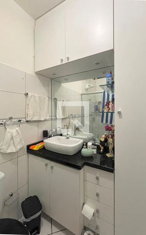 Apartamento à venda com 38m², 1 quarto e sem vaga Apartamento à venda com 38m², 1 quarto e sem vagaBanheiro