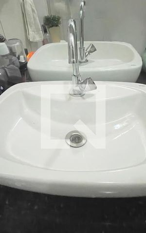 Apartamento à venda com 38m², 1 quarto e sem vaga Apartamento à venda com 38m², 1 quarto e sem vagaBanheiro