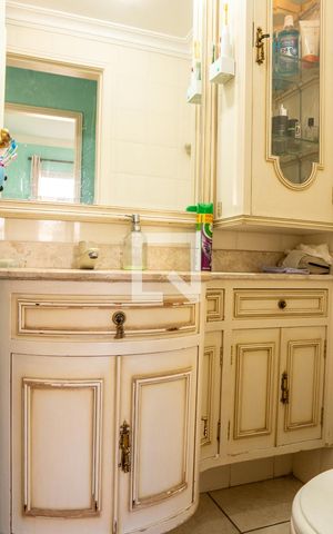 Apartamento para alugar com 57m², 2 quartos e 1 vaga Apartamento para alugar com 57m², 2 quartos e 1 vagaBanheiro