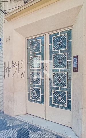 Apartamento à venda com 90m², 2 quartos e sem vaga Apartamento à venda com 90m², 2 quartos e sem vagaFachada