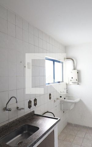 Apartamento para alugar com 55m², 2 quartos e 1 vagaCozinha e Área de Serviço